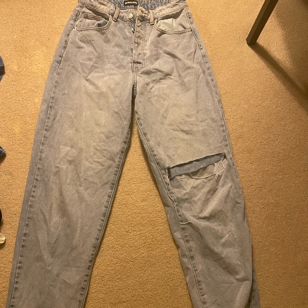 Baggy light blue ripped jeans